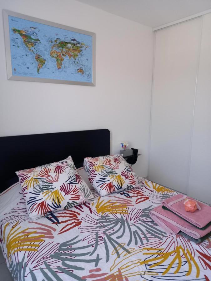 Bel appartement avec terrasse - Plage de Carro à pied Martigues Esterno foto